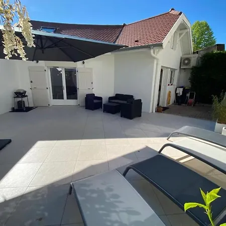 度假居 Tiny House - Town House In The Centre Of Terrace & Air Conditioning